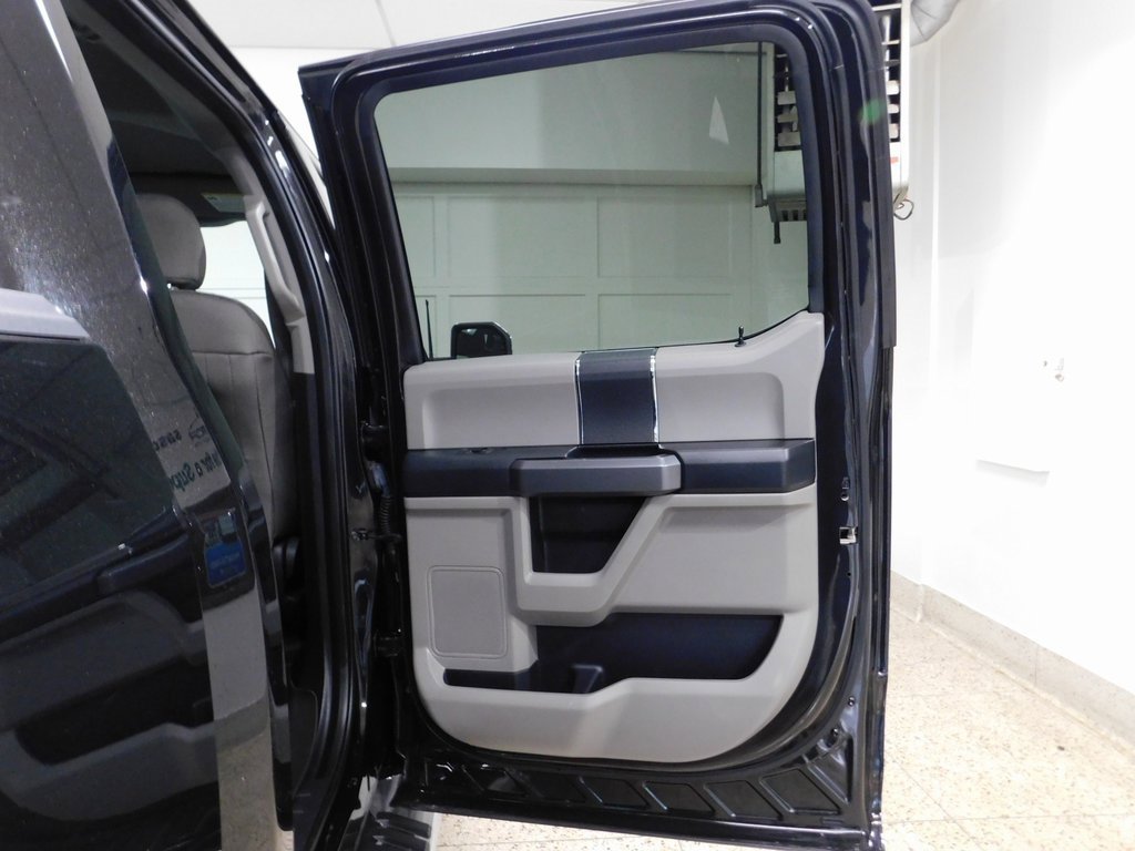 Used 2015 Ford F150 XLT w/ Trailer Tow Package image 82