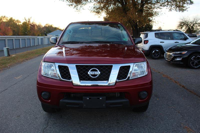 Used 2019 Nissan Frontier SV AWD/4WD image 2