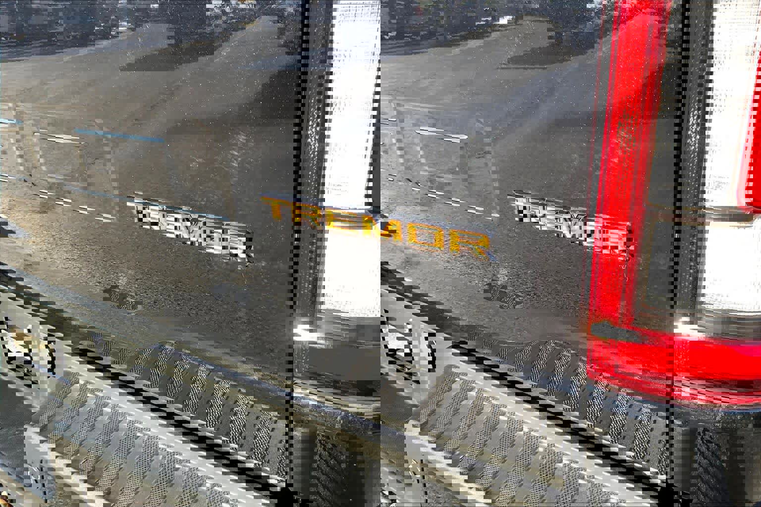 Certified 2022 Ford F150 Tremor w/ Equipment Group 402A High image 27