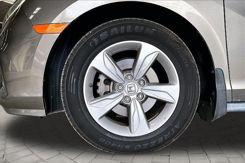 Used 2019 Honda Odyssey EX image 7