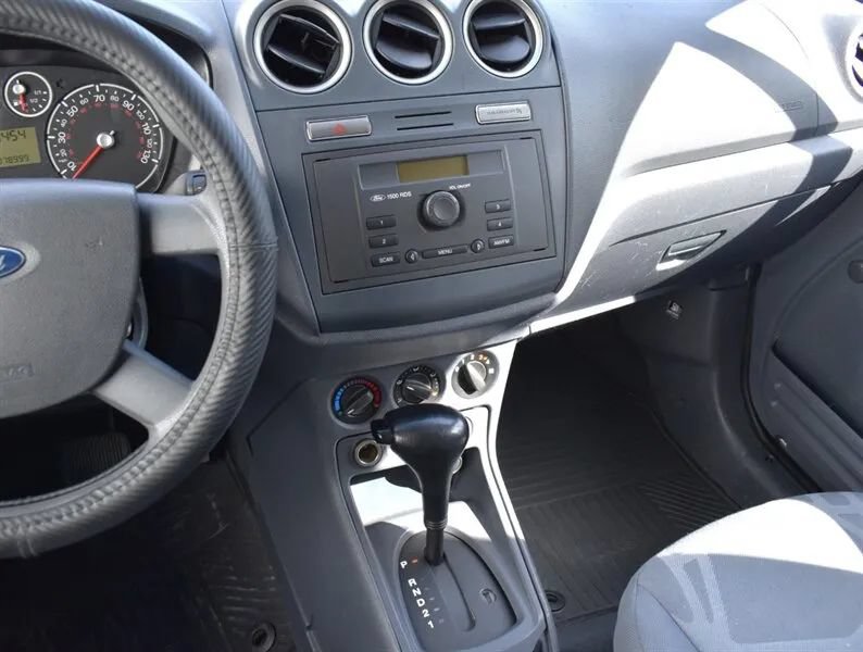 Used 2011 Ford Transit Connect XL FWD image 16