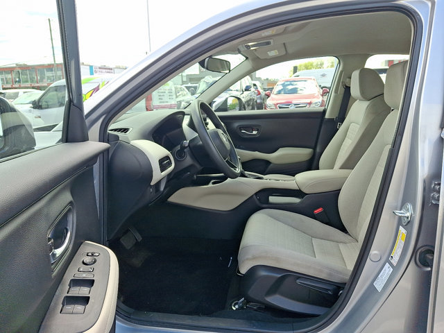 Used 2023 Honda HR-V LX image 13