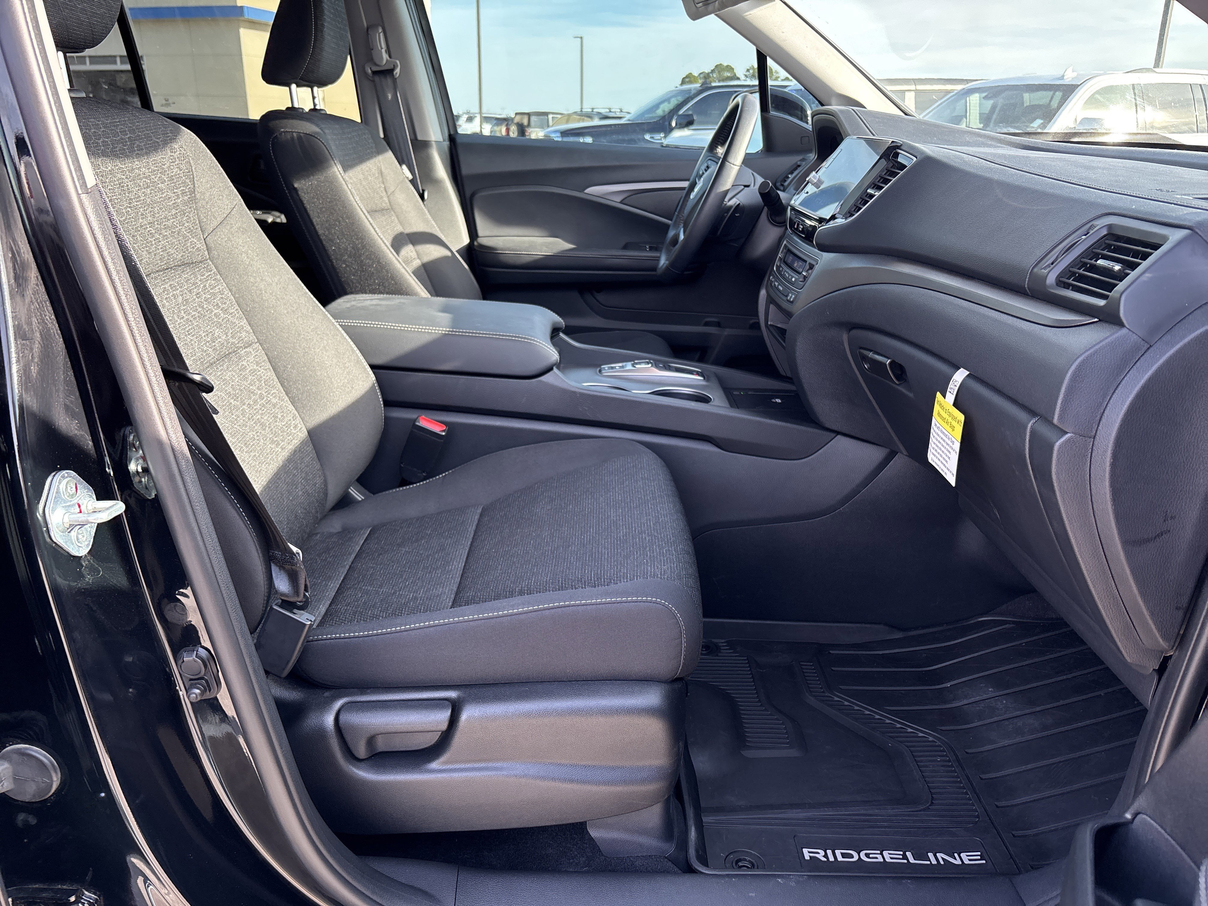 Certified 2025 Honda Ridgeline Sport image 27