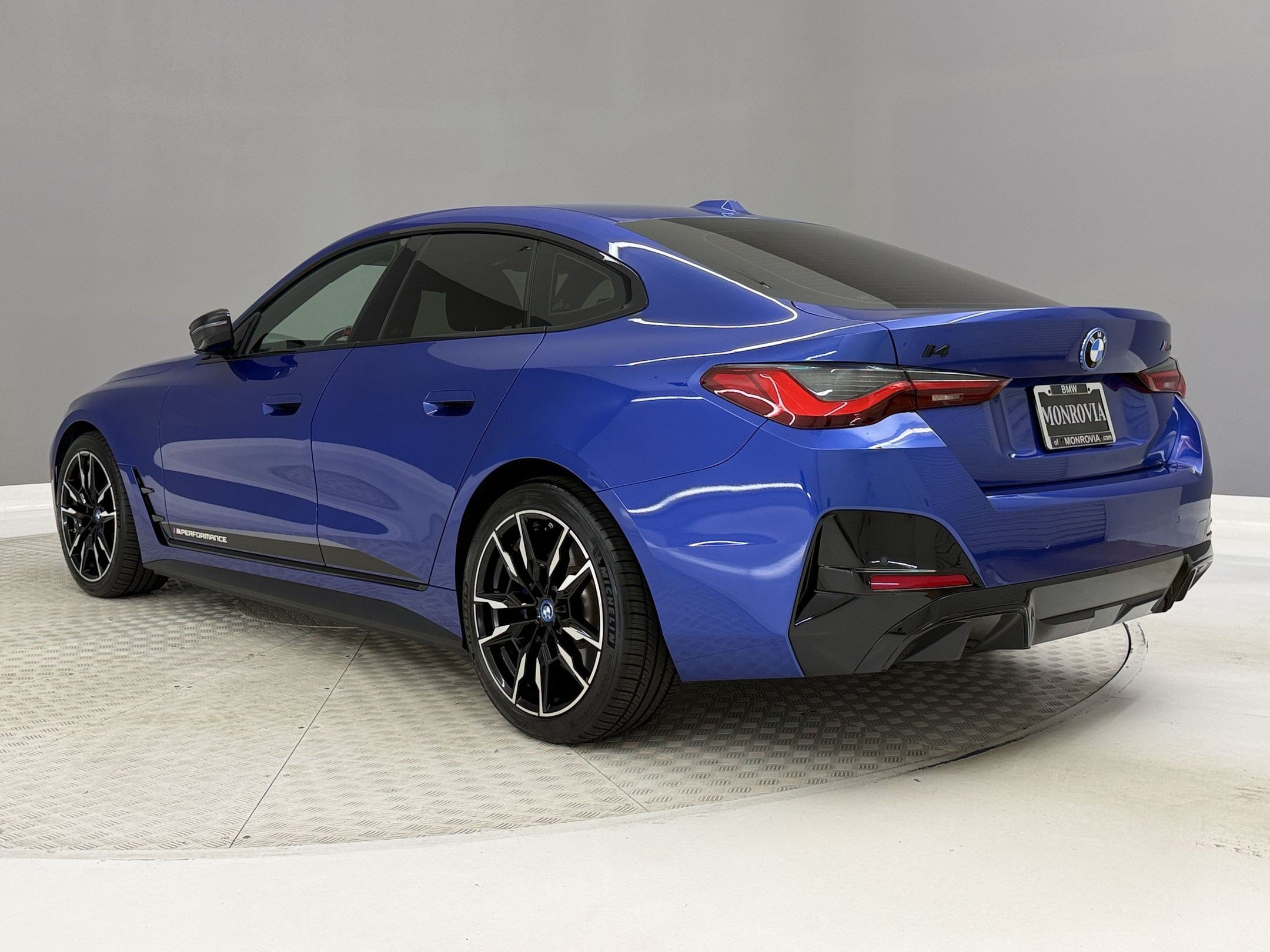Used 2023 BMW i4 M50 AWD/4WD image 3