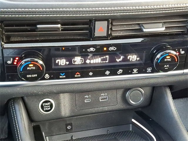 Used 2021 Nissan Rogue Platinum image 17