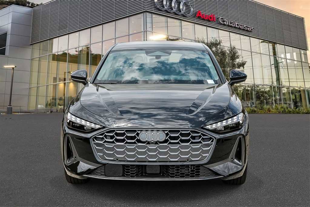 Used 2025 Audi A5 2.0T Premium Plus w/ Premium Plus image 2