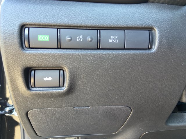Used 2025 Nissan Sentra S FWD image 44
