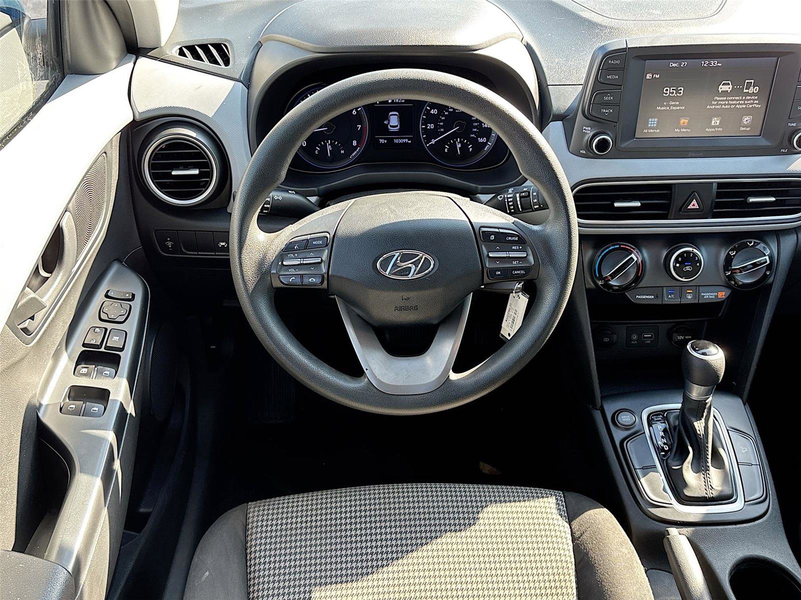 Used 2019 Hyundai Kona SE image 22