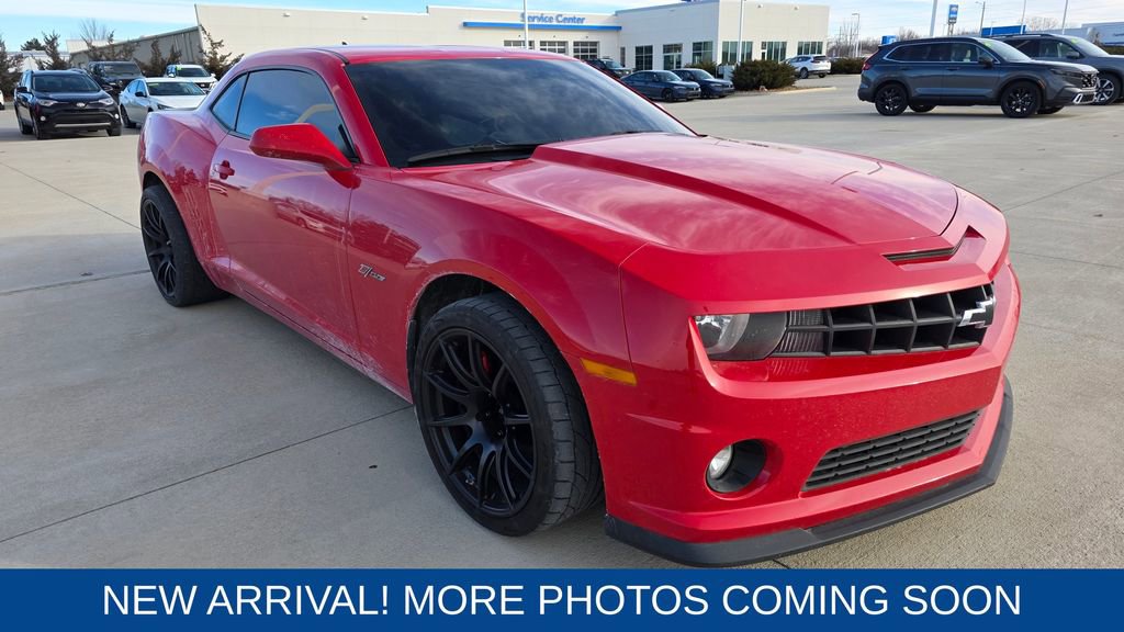 Used 2013 Chevrolet Camaro SS w/ SS Performance Package image 7