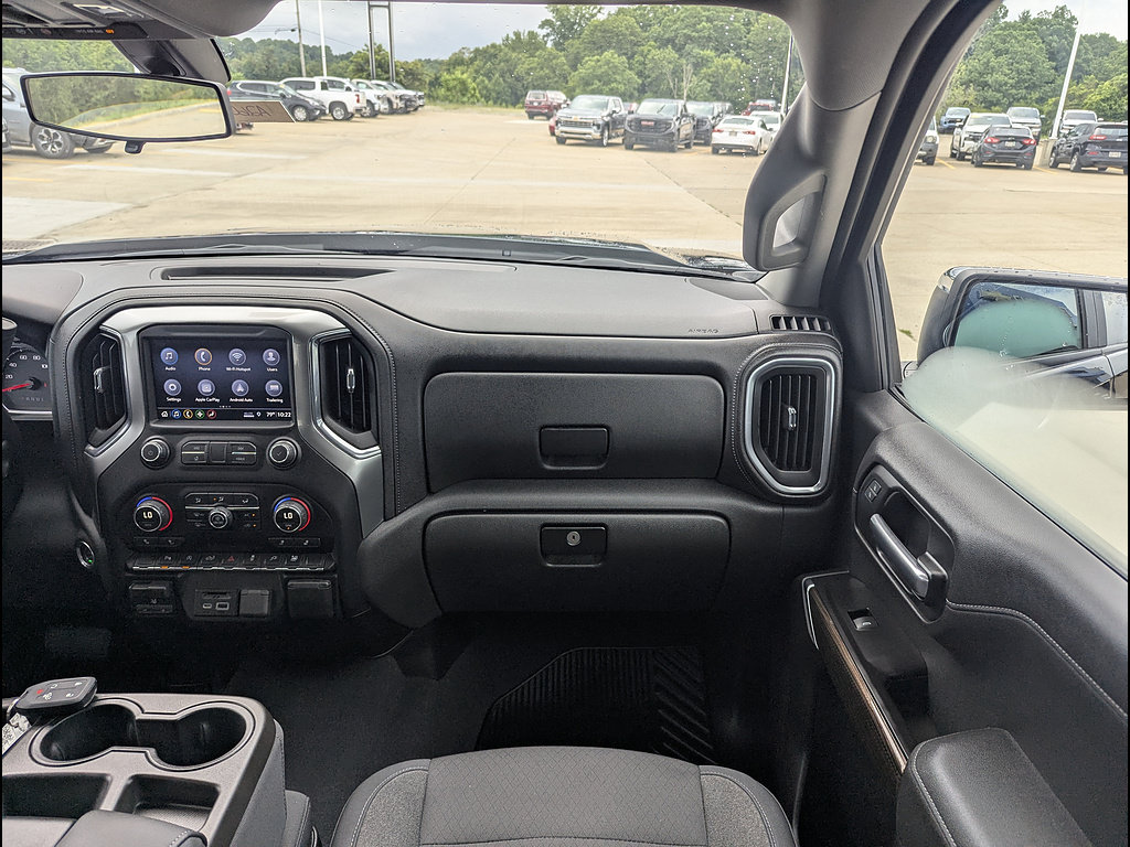 Used 2019 Chevrolet Silverado 1500 LT w/ All-Star Edition AWD/4WD image 4