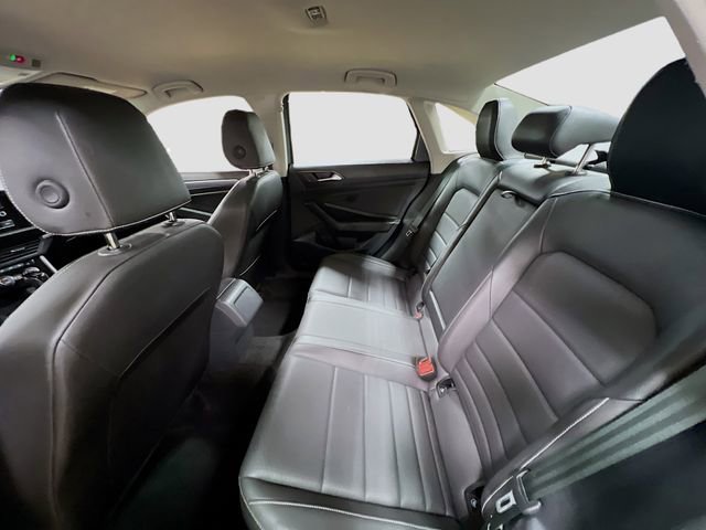 Used 2024 Volkswagen Jetta SE image 23