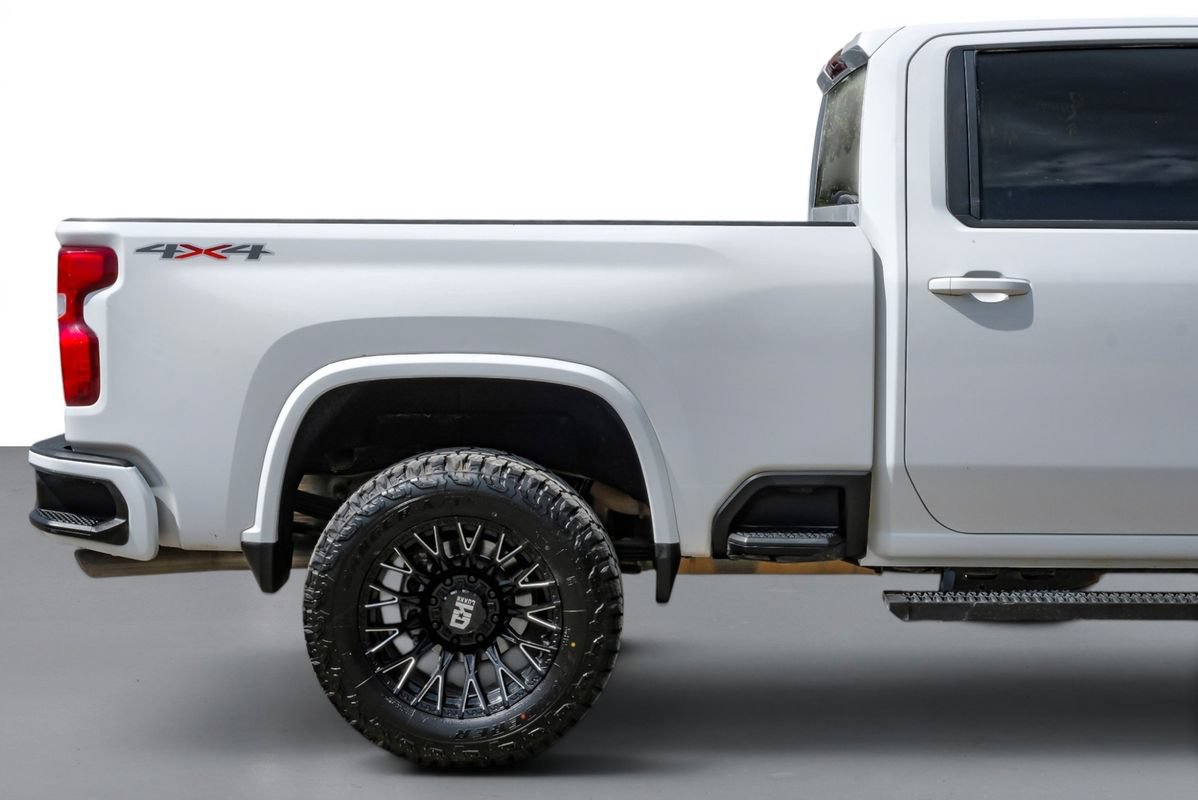 Used 2021 Chevrolet Silverado 2500 LT w/ Convenience Package AWD/4WD image 8