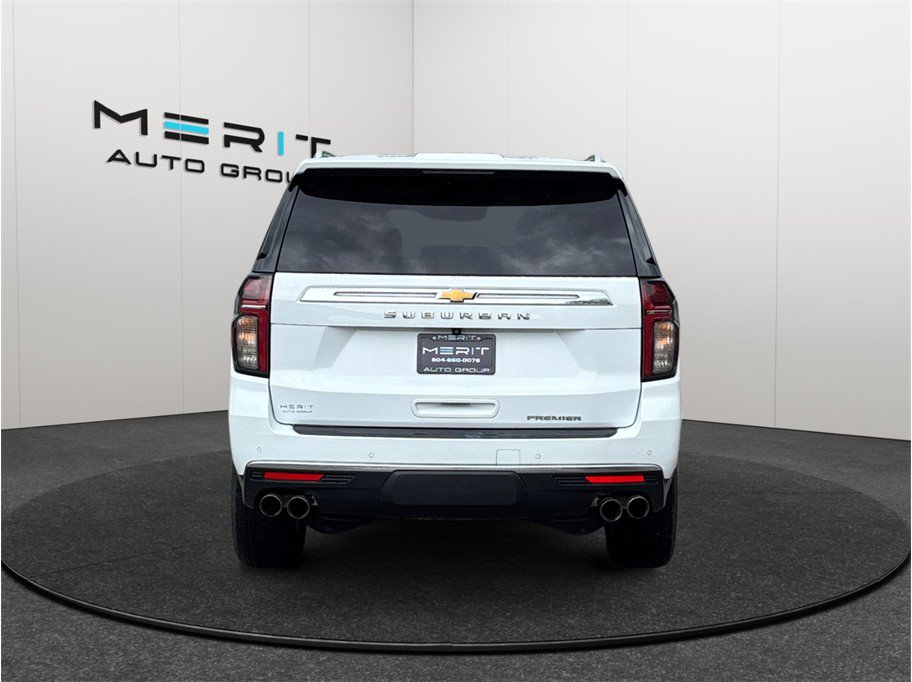 Used 2021 Chevrolet Suburban Premier RWD image 8