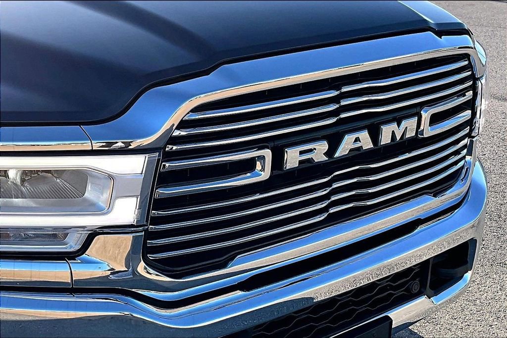 Used 2019 RAM 3500 Laramie image 28