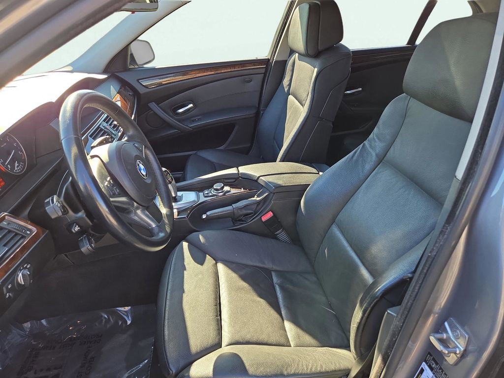 Used 2010 BMW 528i 528i image 18