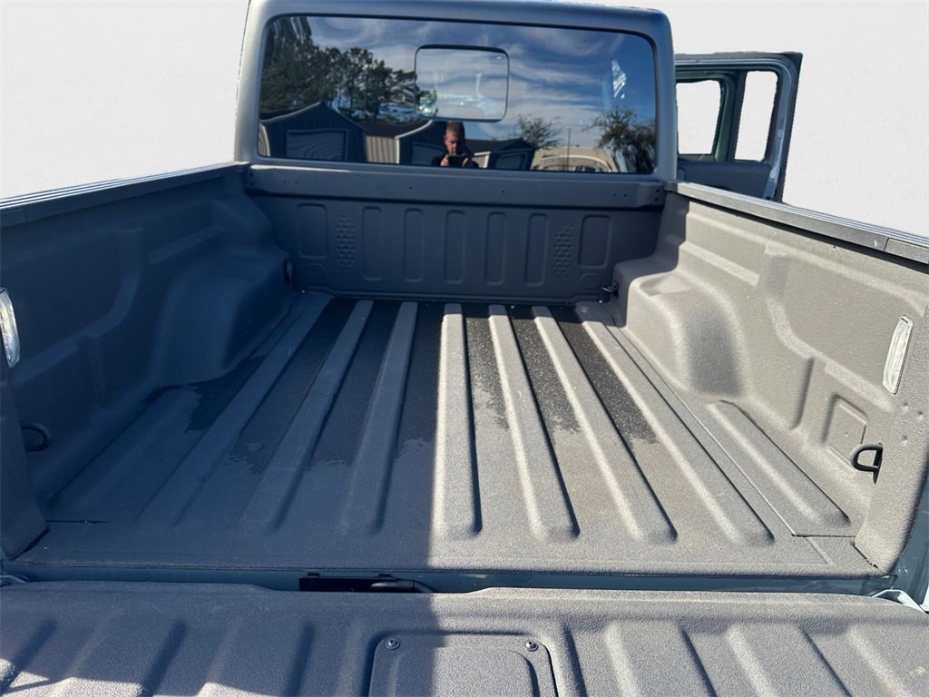 Certified 2024 Jeep Gladiator Mojave w/ Convenience Group image 27