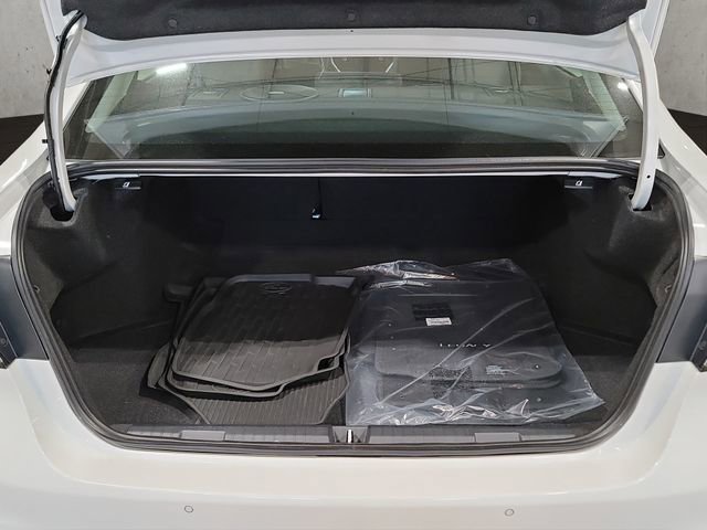 Certified 2025 Subaru Legacy Limited image 7