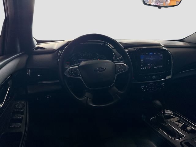 Used 2023 Chevrolet Traverse RS image 25