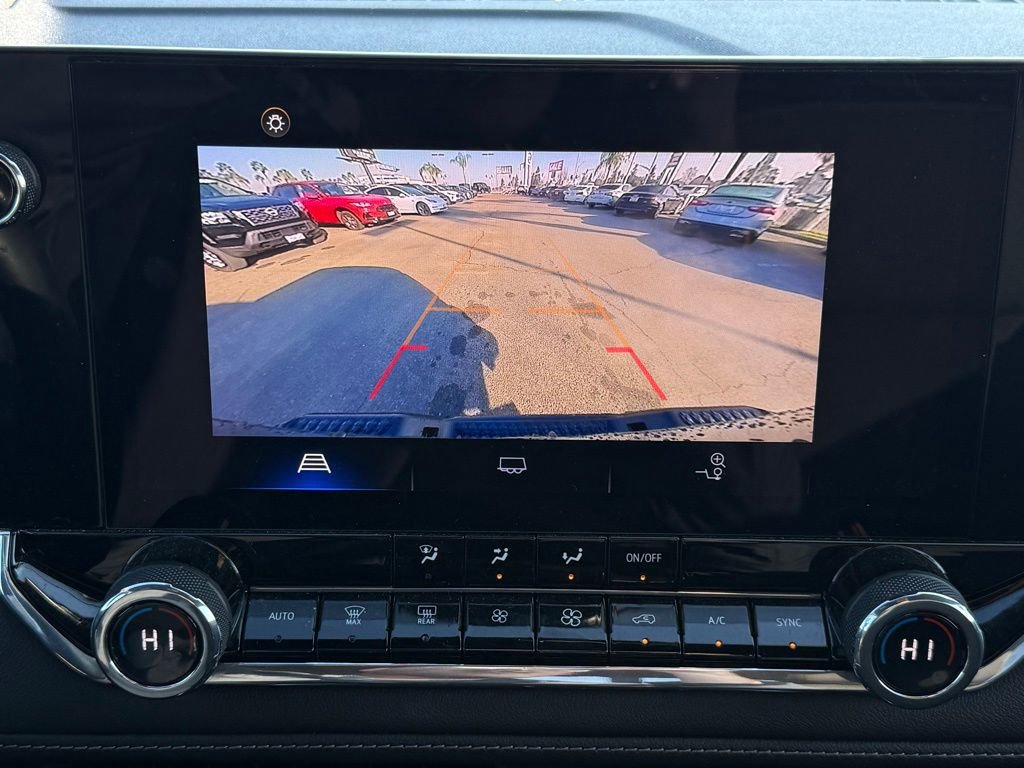 Used 2024 Chevrolet Colorado LT w/ LT Convenience Package image 29