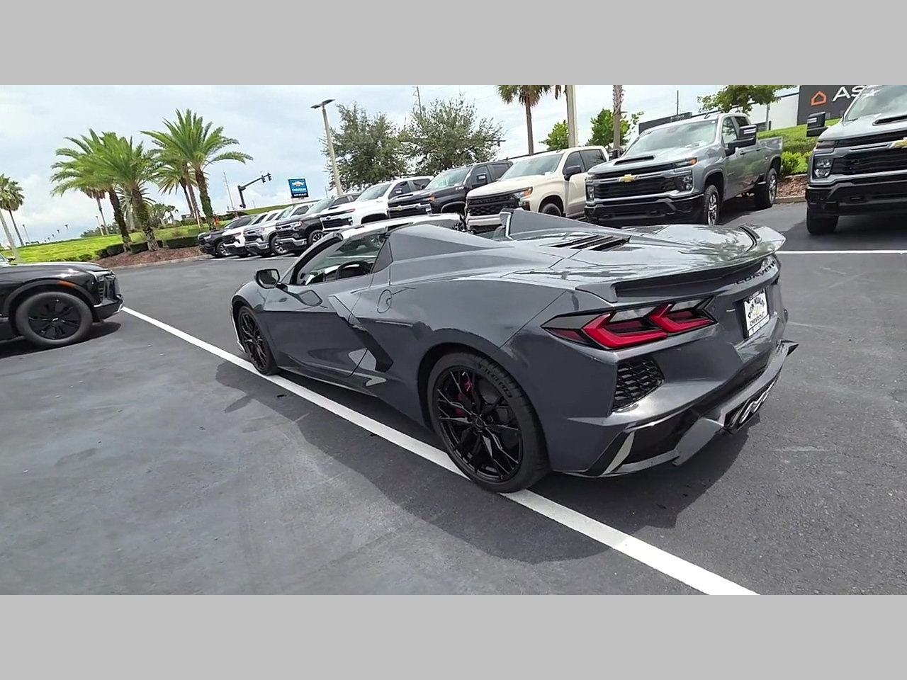 New 2027 Chevrolet Corvette Stingray Convertible w/ 3LT RWD image 21