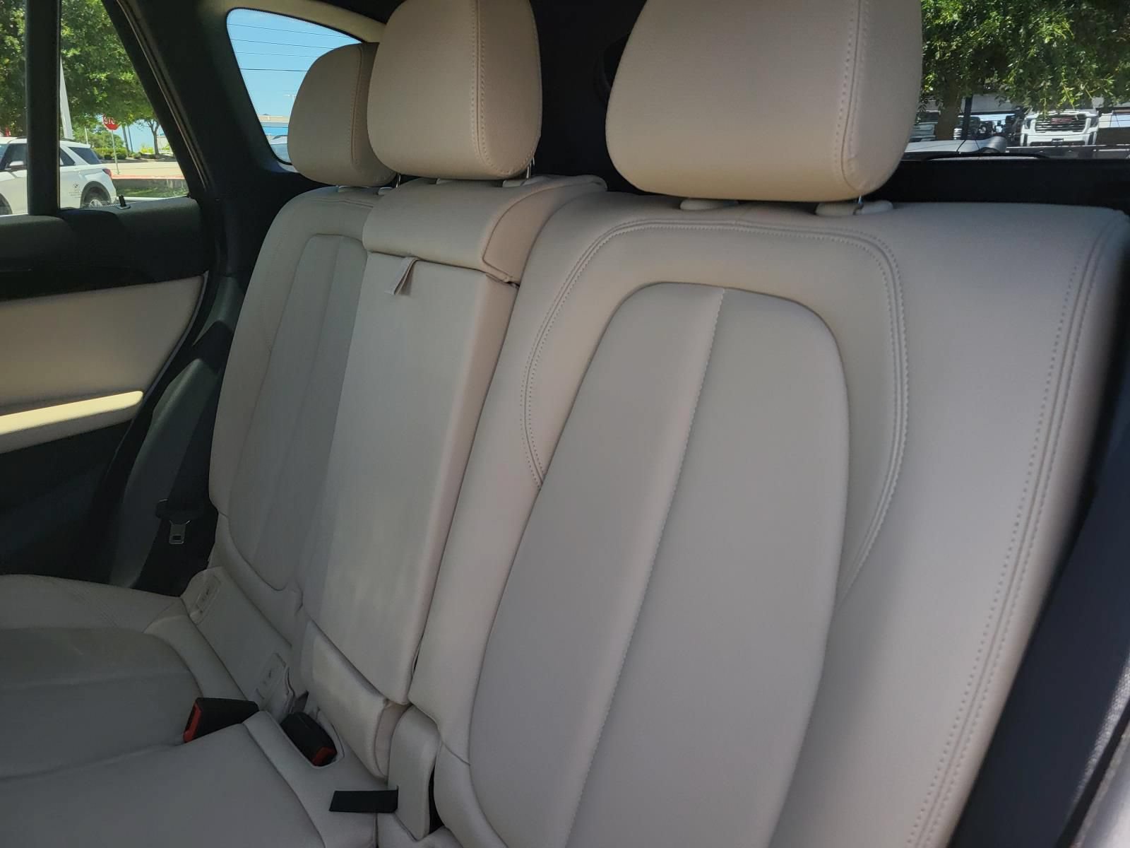 Used 2018 BMW X1 xDrive28i AWD/4WD image 17