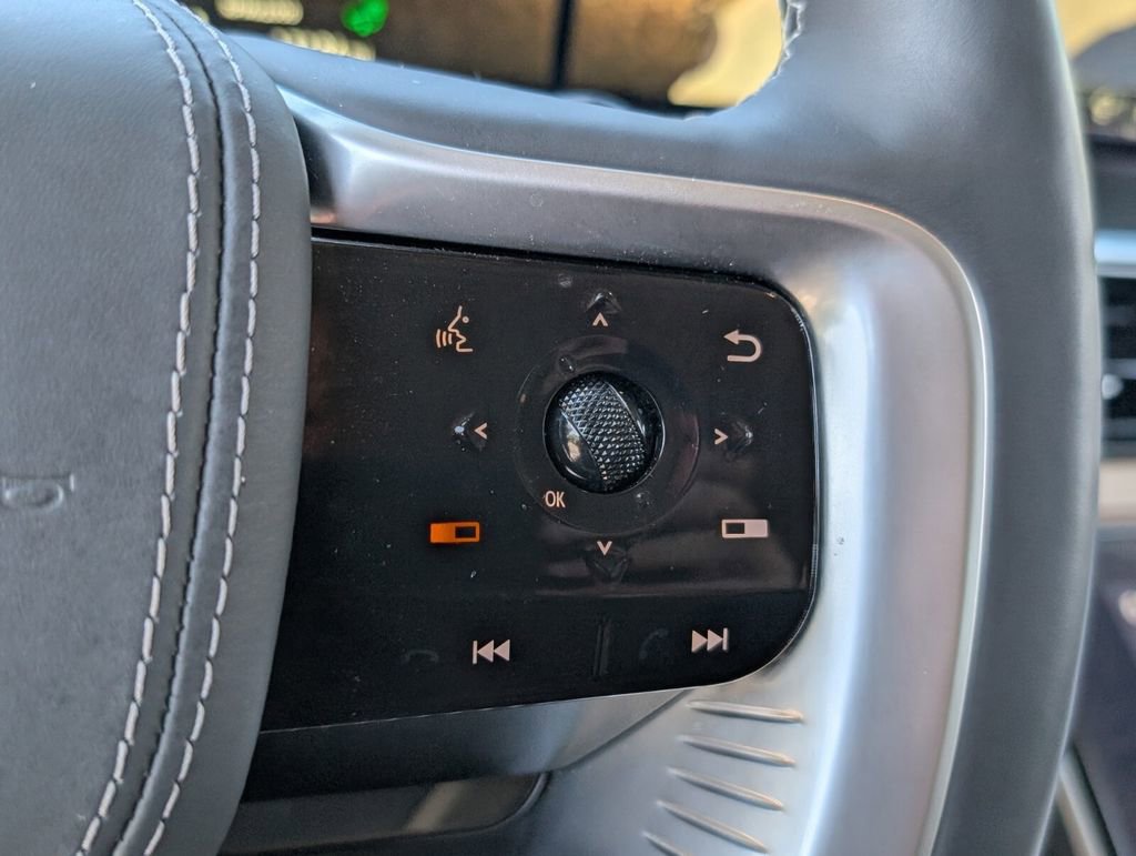 Used 2025 INFINITI QX80 Luxe image 25