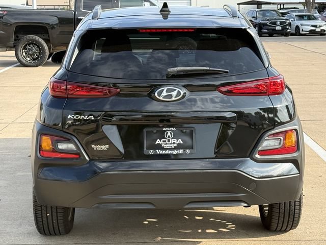 Used 2021 Hyundai Kona SEL Plus FWD image 5