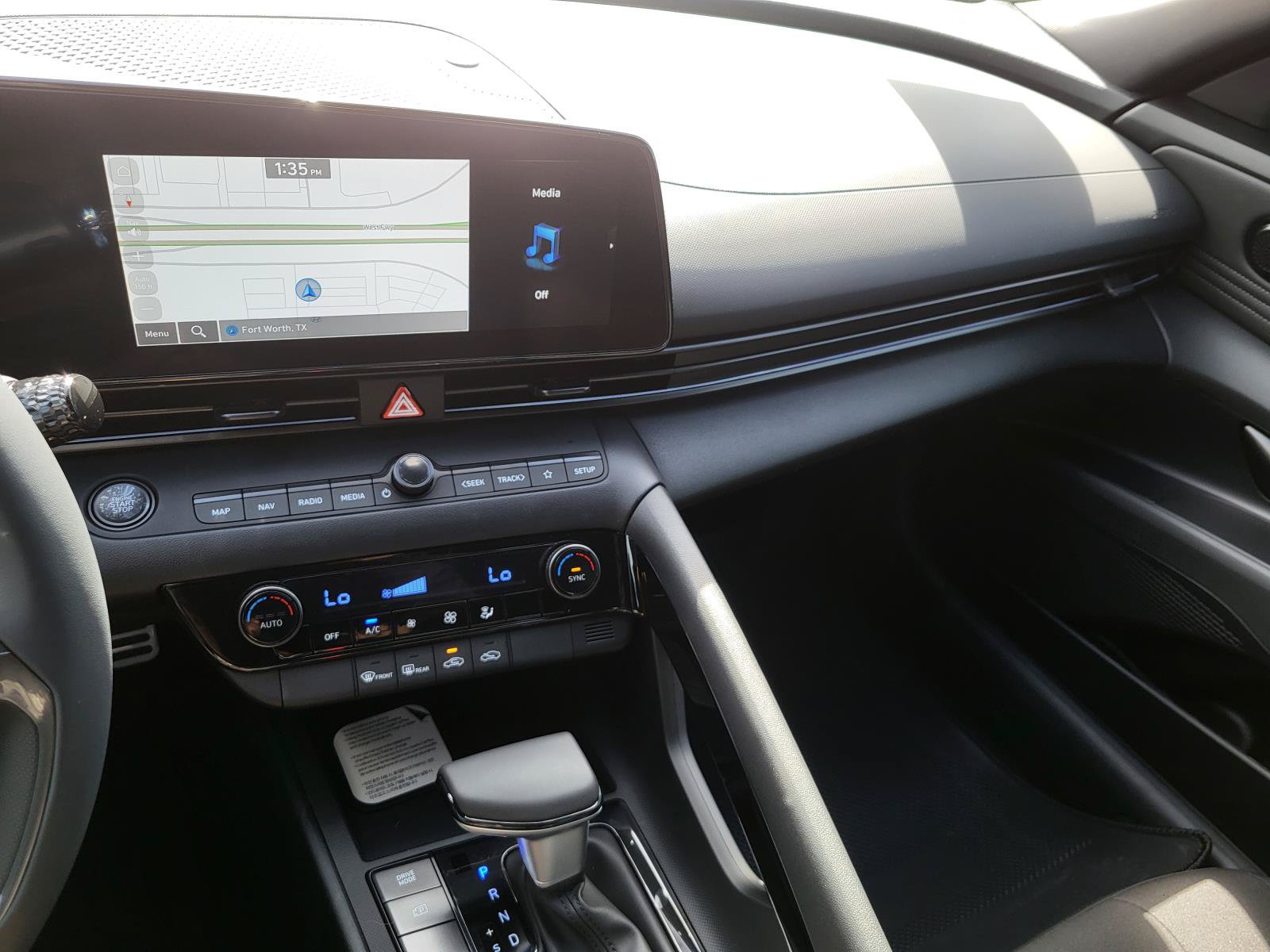 New 2026 Hyundai Elantra SEL FWD image 16