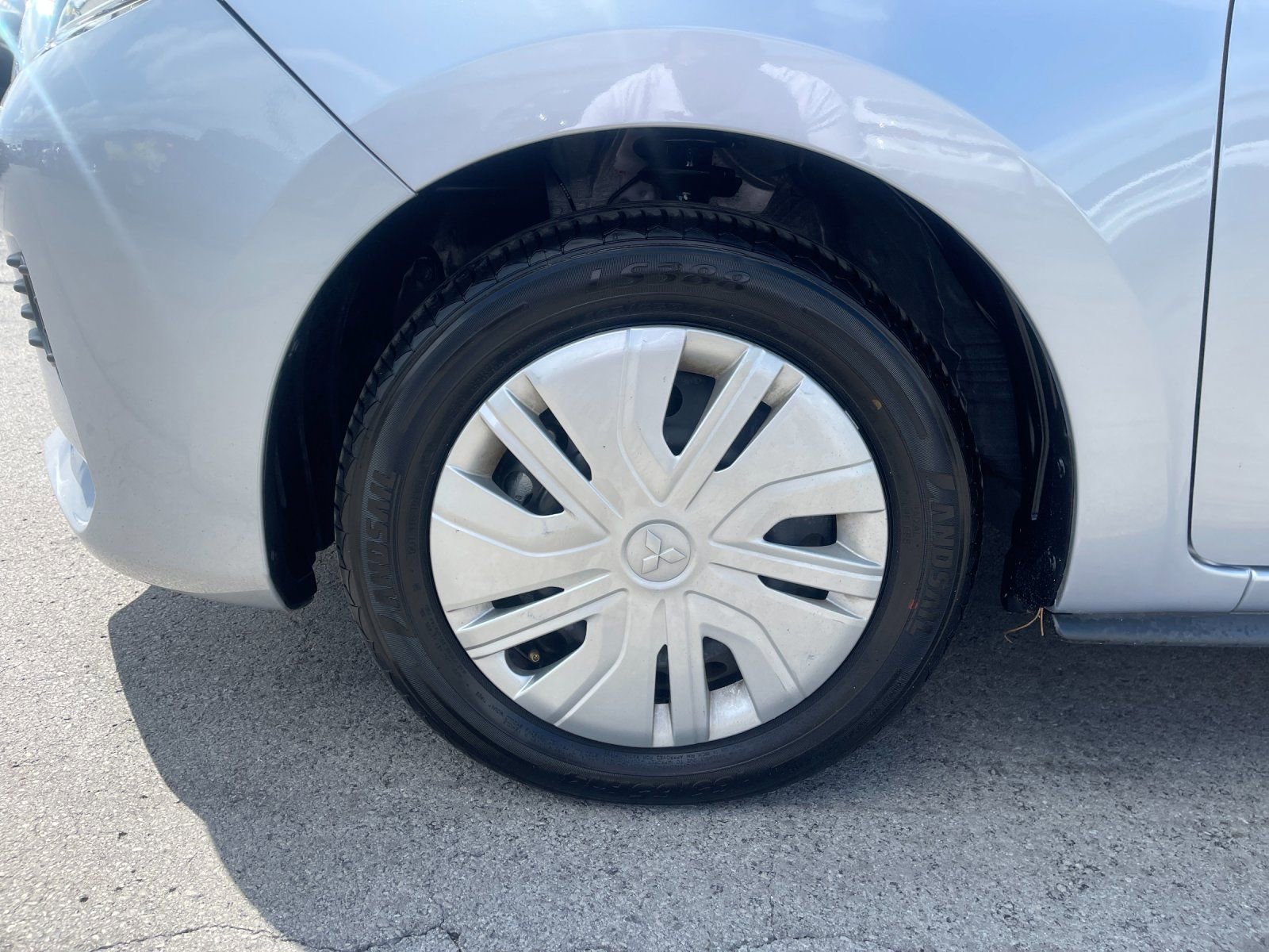 Used 2024 Mitsubishi Mirage ES FWD image 33