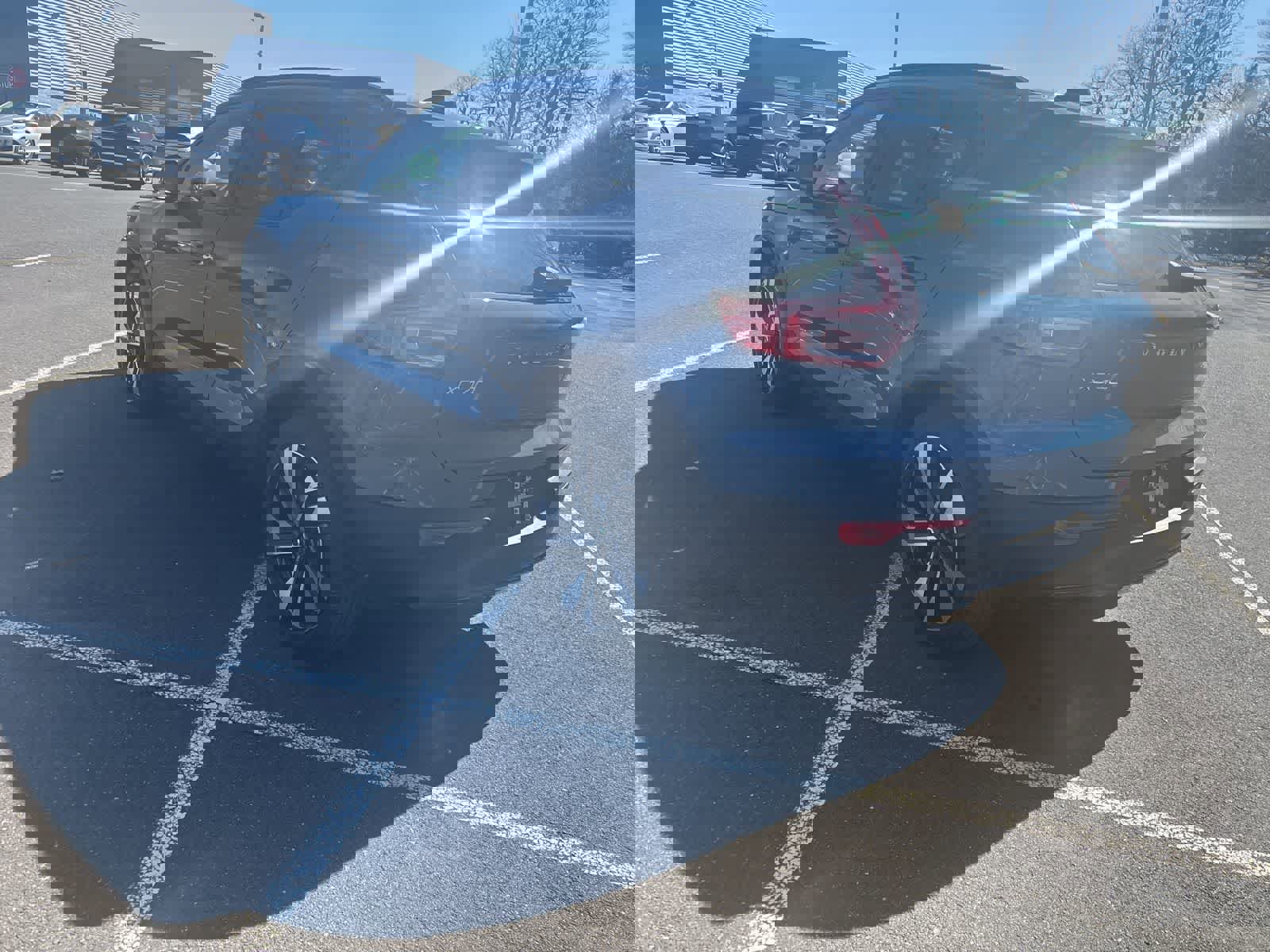 Used 2025 Volvo XC40 B5 Ultra w/ Climate Package image 21