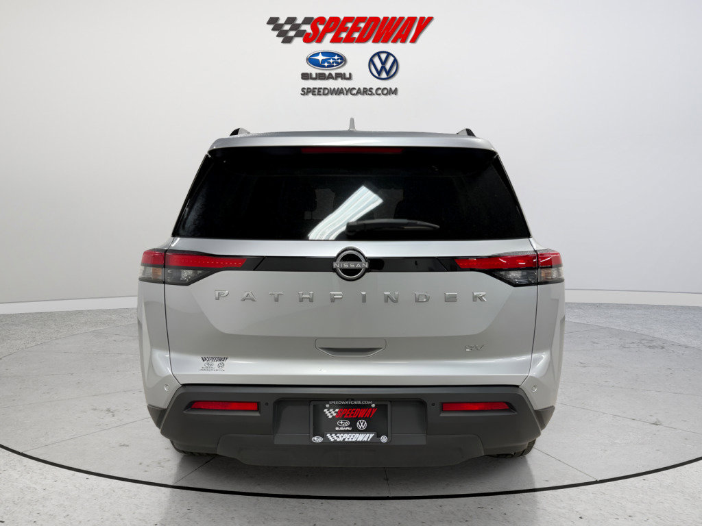Used 2024 Nissan Pathfinder SV image 6