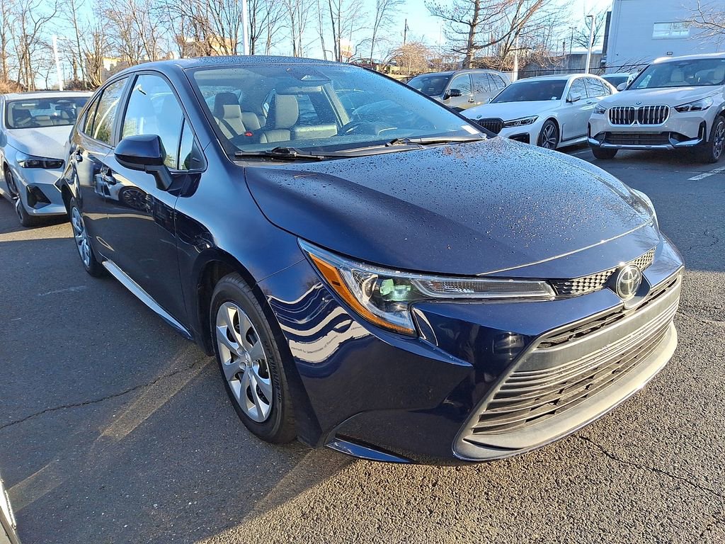 Used 2023 Toyota Corolla LE FWD image 3