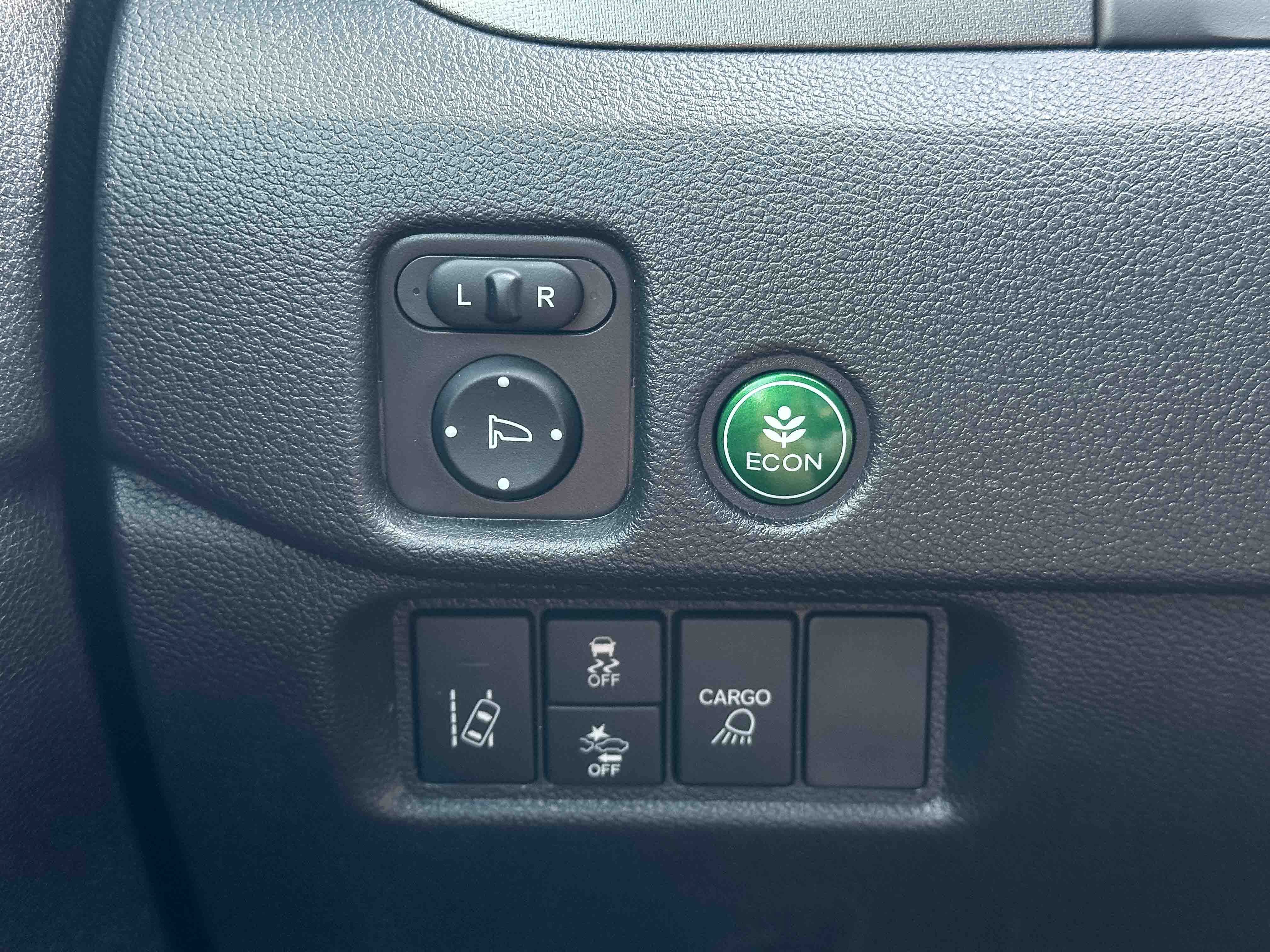 Used 2025 Honda Ridgeline Sport image 35