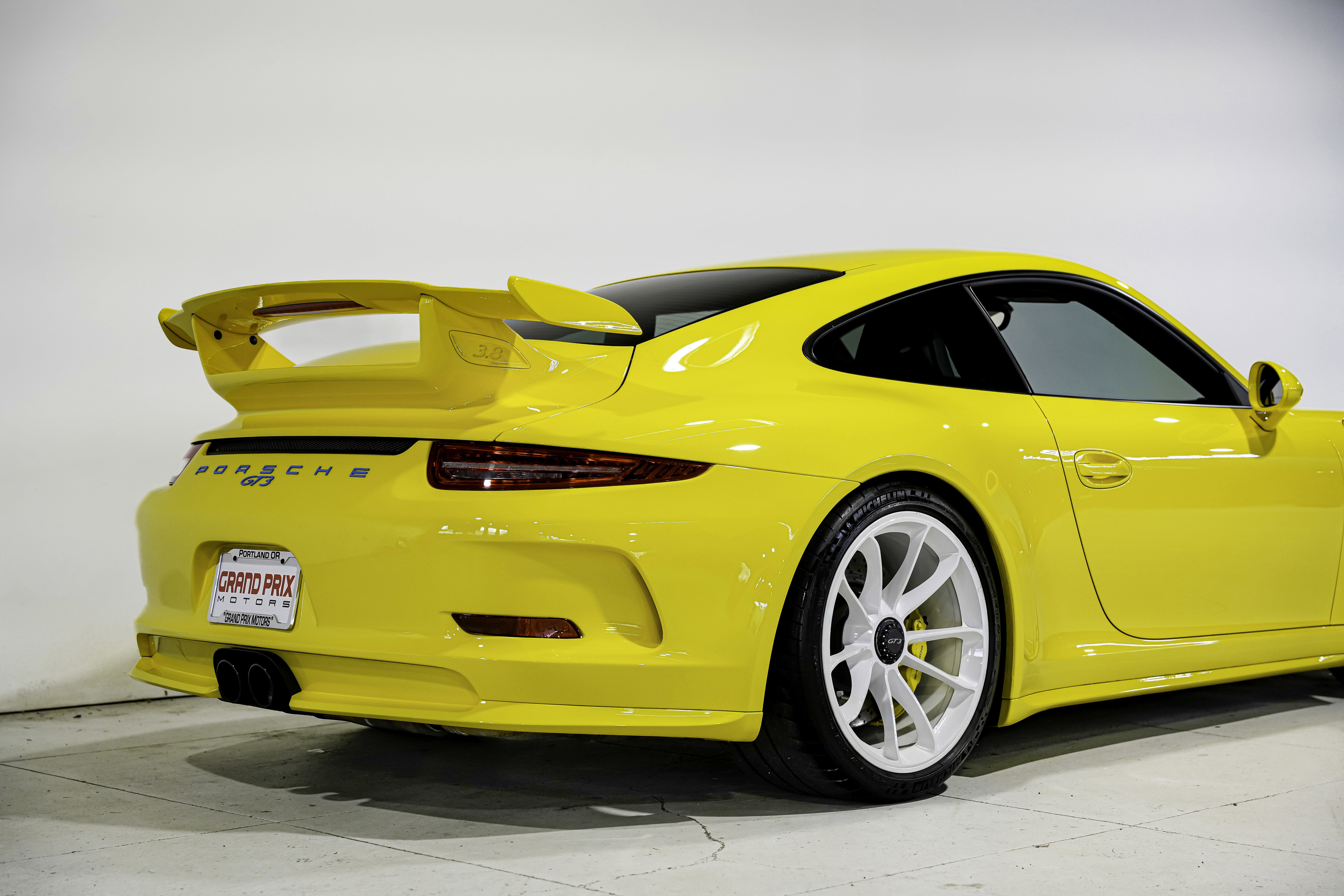 Used 2015 Porsche 911 GT3 image 35