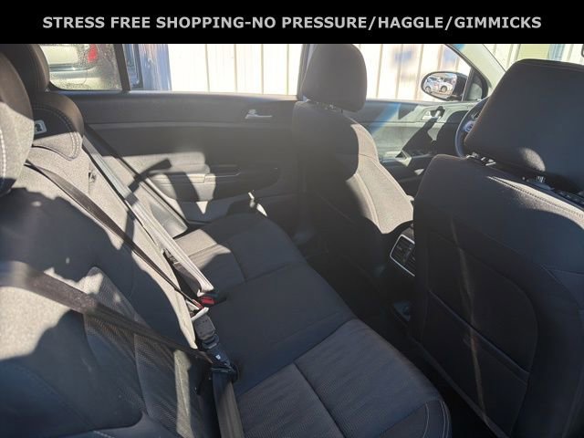 Used 2017 Kia Sportage LX image 29