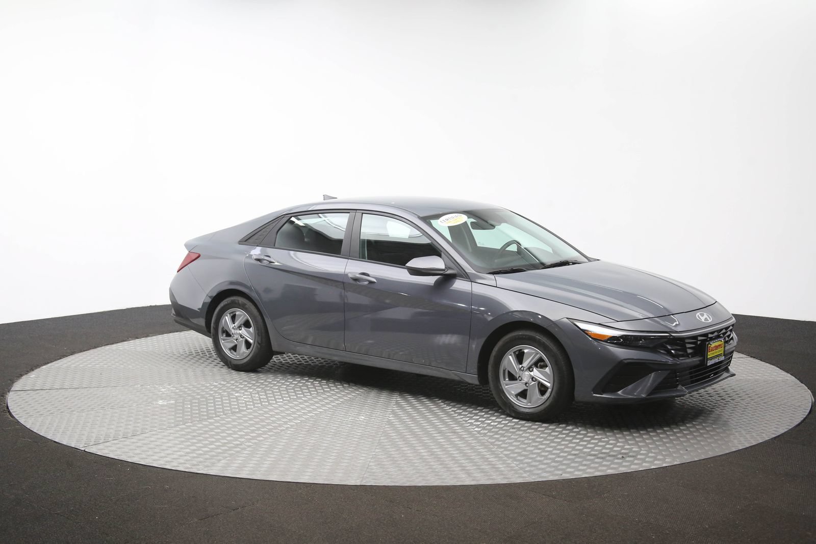 Used 2024 Hyundai Elantra SE FWD image 46