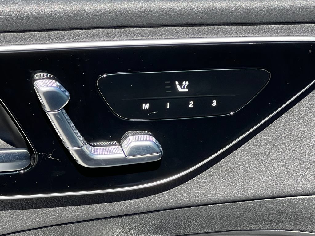 New 2025 Mercedes-Benz C 300 4MATIC Sedan image 15