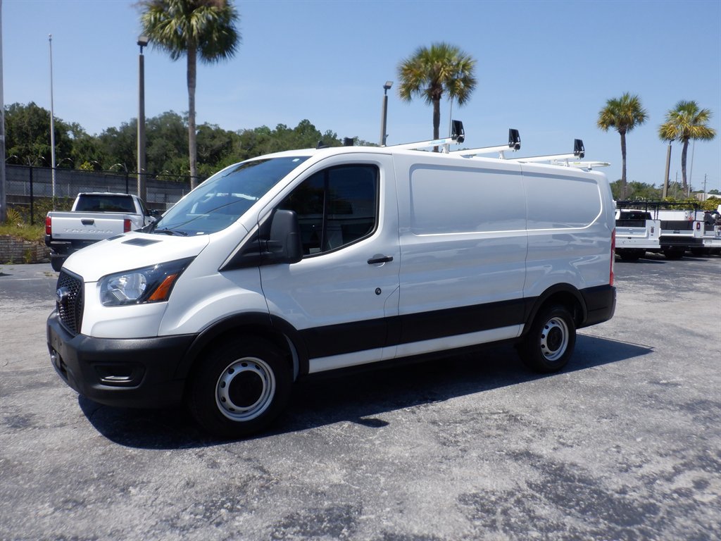 Used 2024 Ford Transit 150 Low Roof RWD image 2