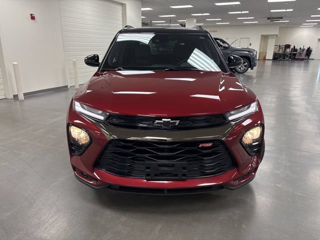 Used 2023 Chevrolet TrailBlazer RS FWD image 2