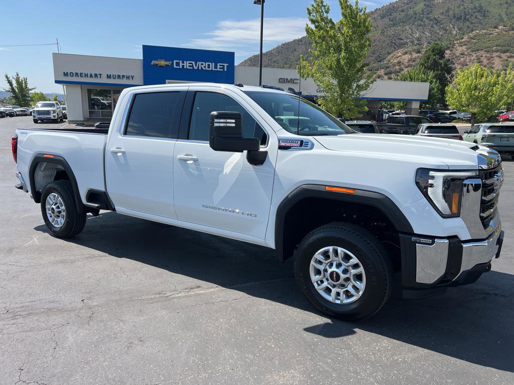 New 2025 GMC Sierra 2500 SLE w/ SLE Convenience Package