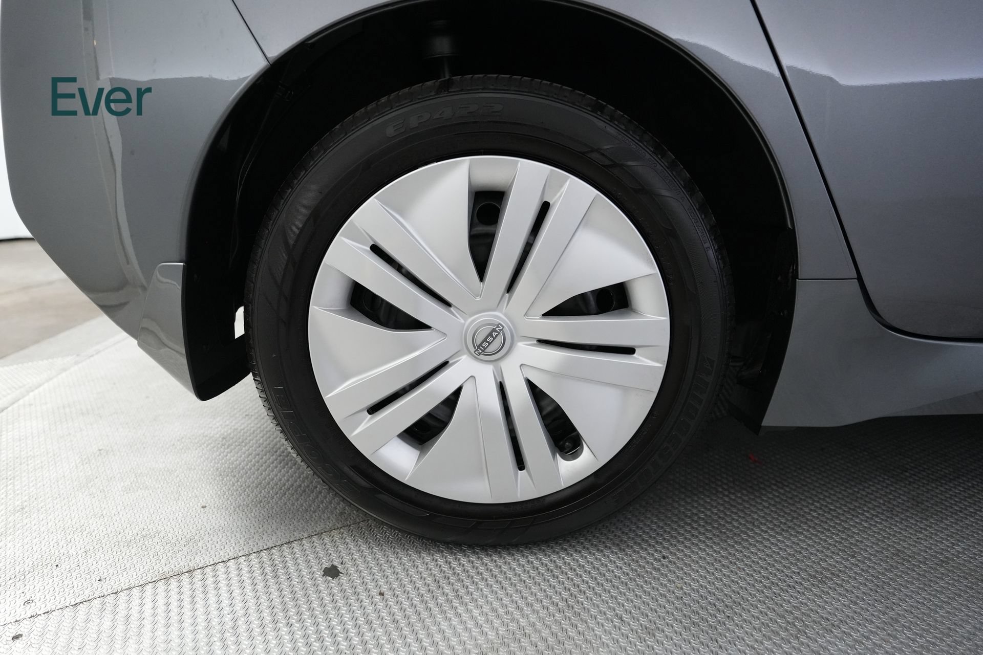 Used 2025 Nissan Leaf S FWD image 22