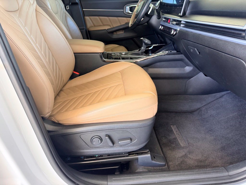 Used 2024 Kia Sorento SX Prestige w/ Olive Brown Leather Package AWD/4WD image 43