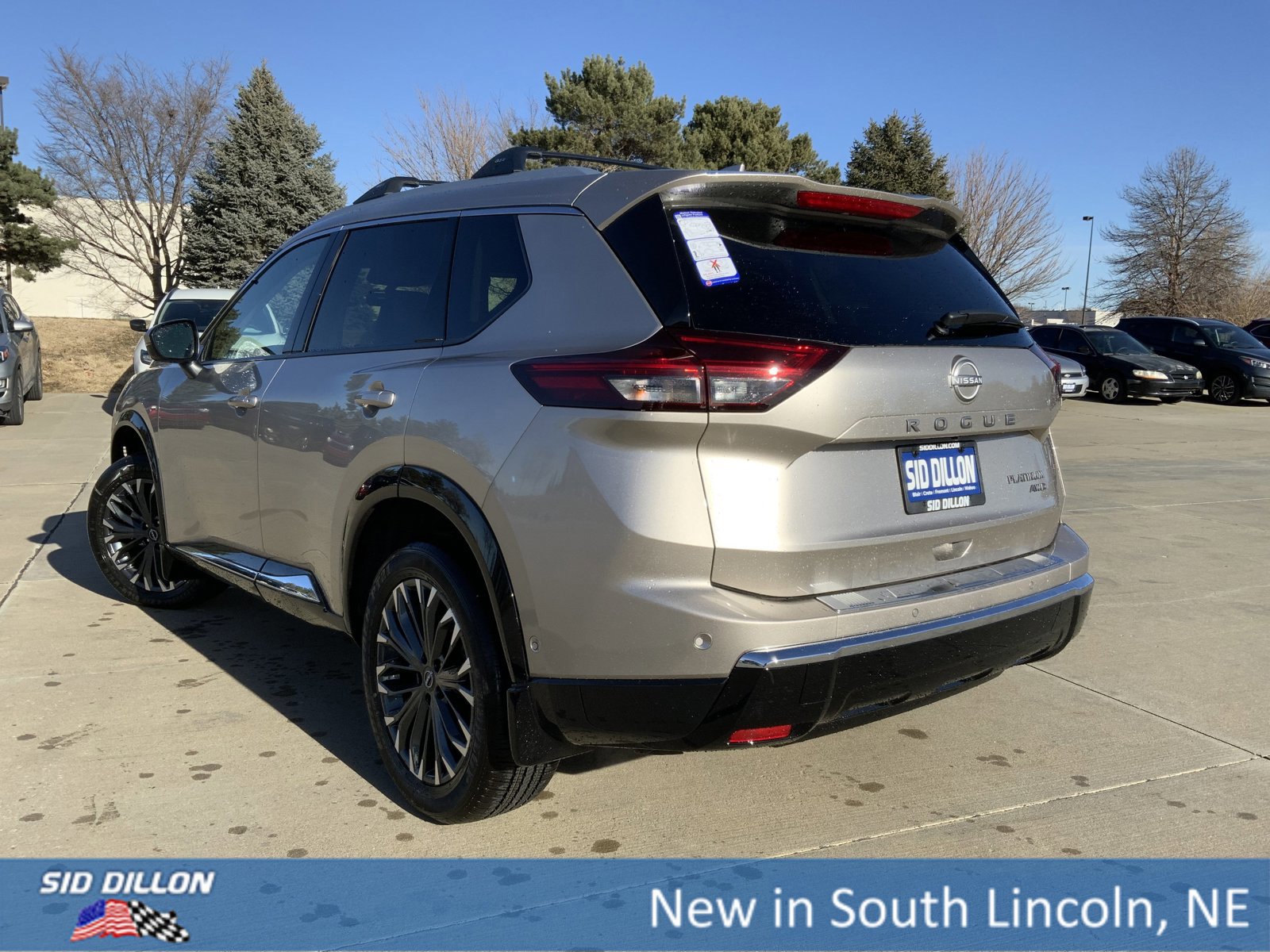 New 2026 Nissan Rogue Platinum w/ Platinum Premium Package image 3