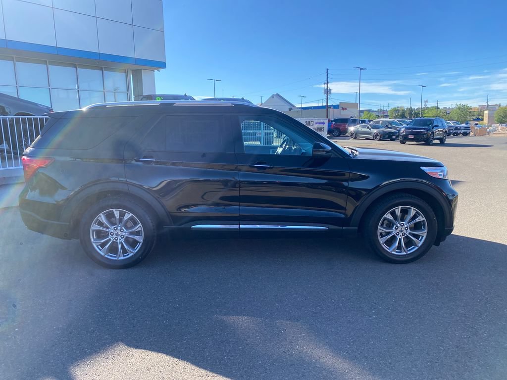 Used 2021 Ford Explorer Limited w/ Equipment Group 301A RWD image 6