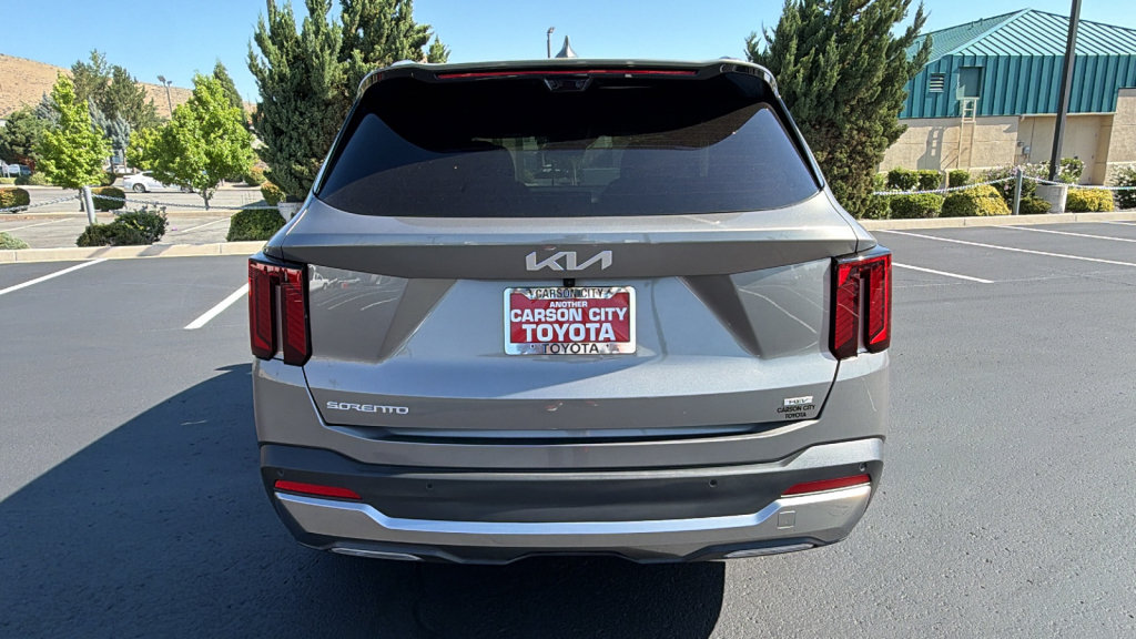 Used 2025 Kia Sorento SX Prestige AWD/4WD image 4