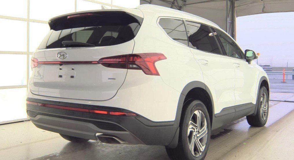 Certified 2023 Hyundai Santa Fe SEL w/ Cargo Package image 5