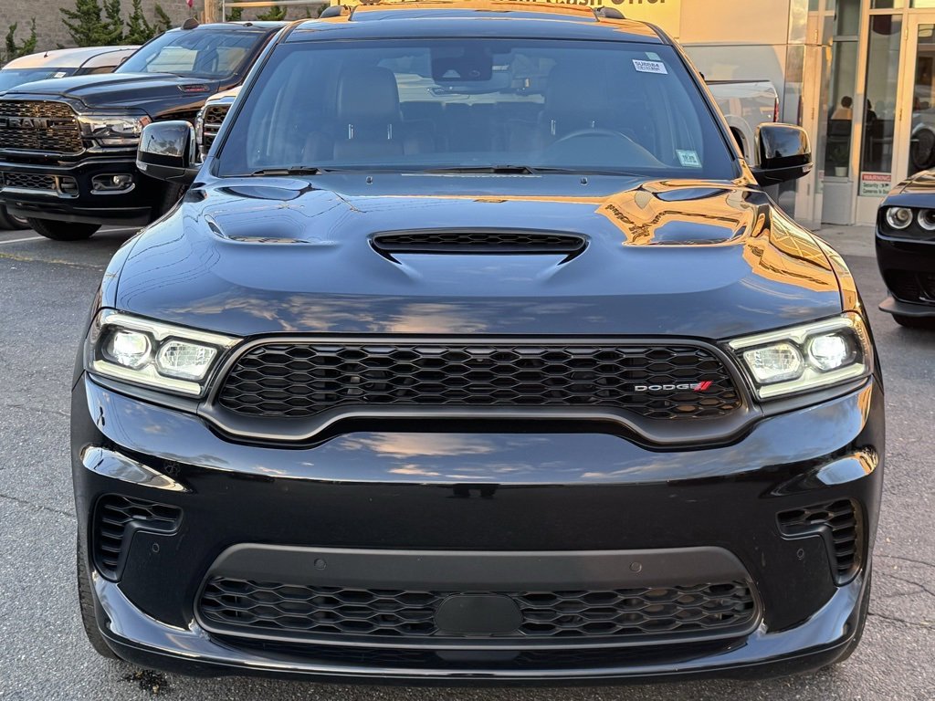 Certified 2024 Dodge Durango R/T image 3