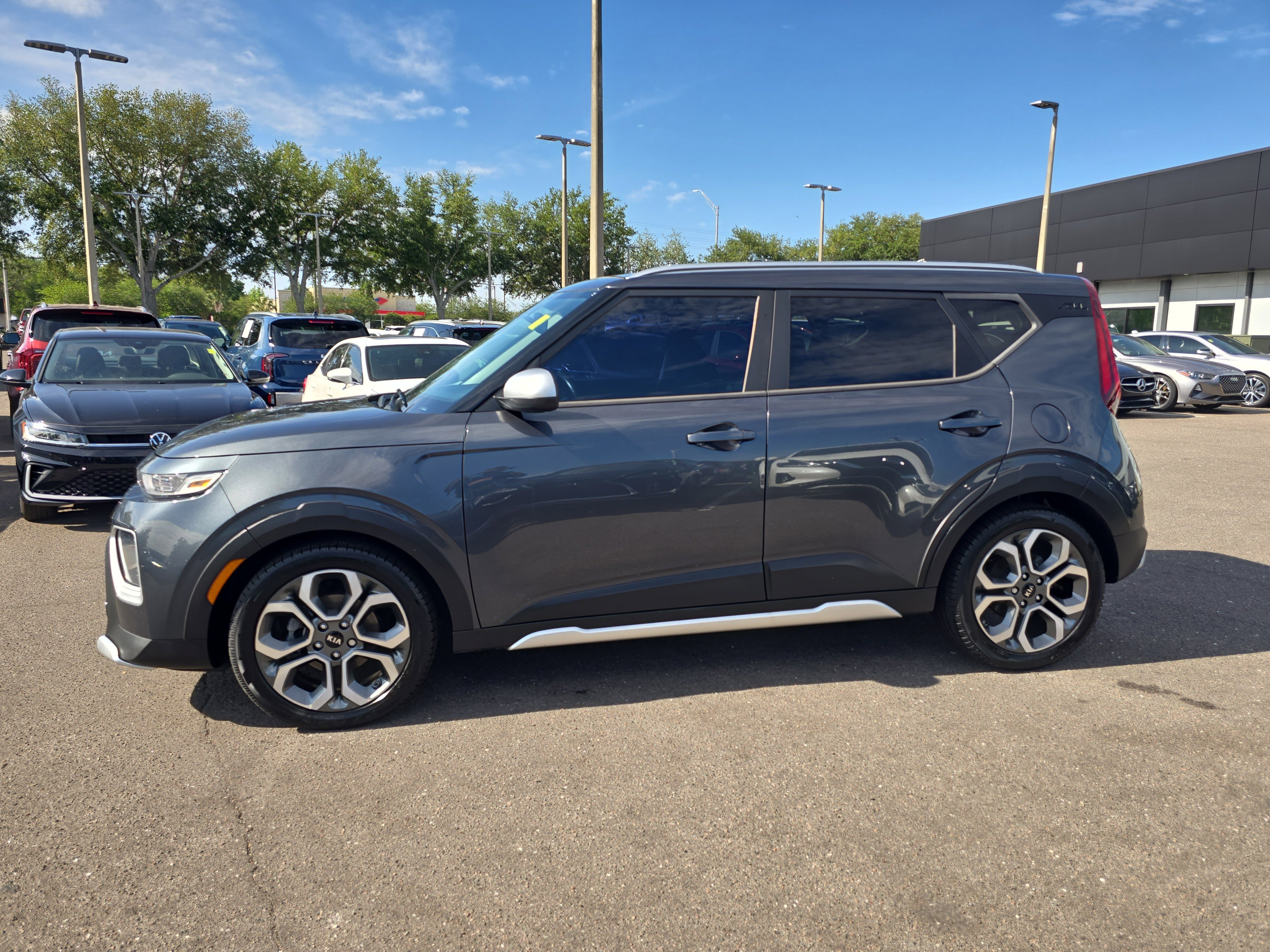 Certified 2020 Kia Soul X-Line FWD image 4