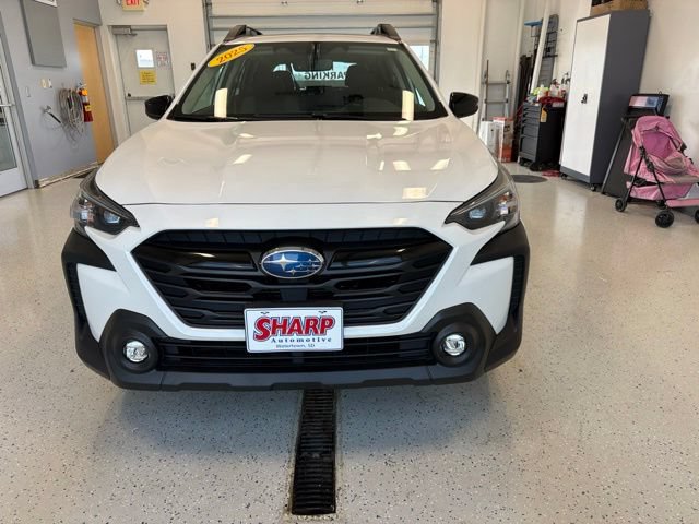 Used 2025 Subaru Outback Onyx Edition AWD/4WD image 4