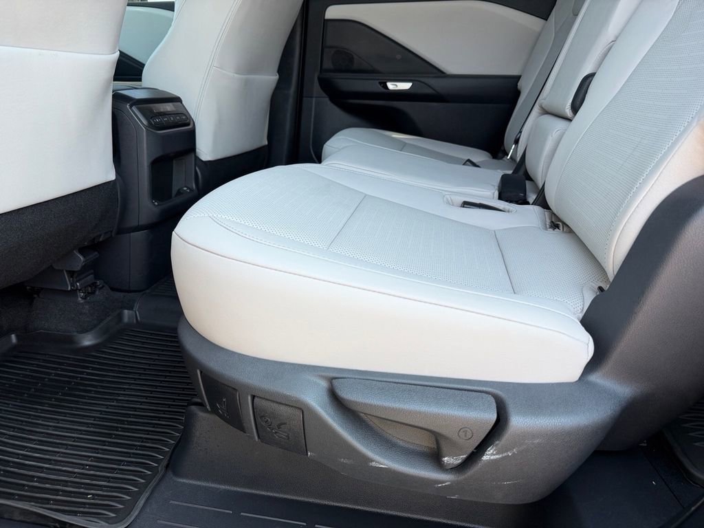 Used 2024 Lexus TX 350 FWD w/ Cold Weather Package image 13